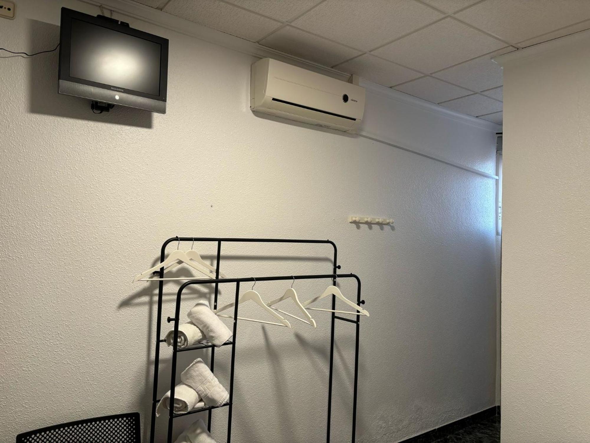 Hostal Restaurante La Noria Arquillos Екстер'єр фото